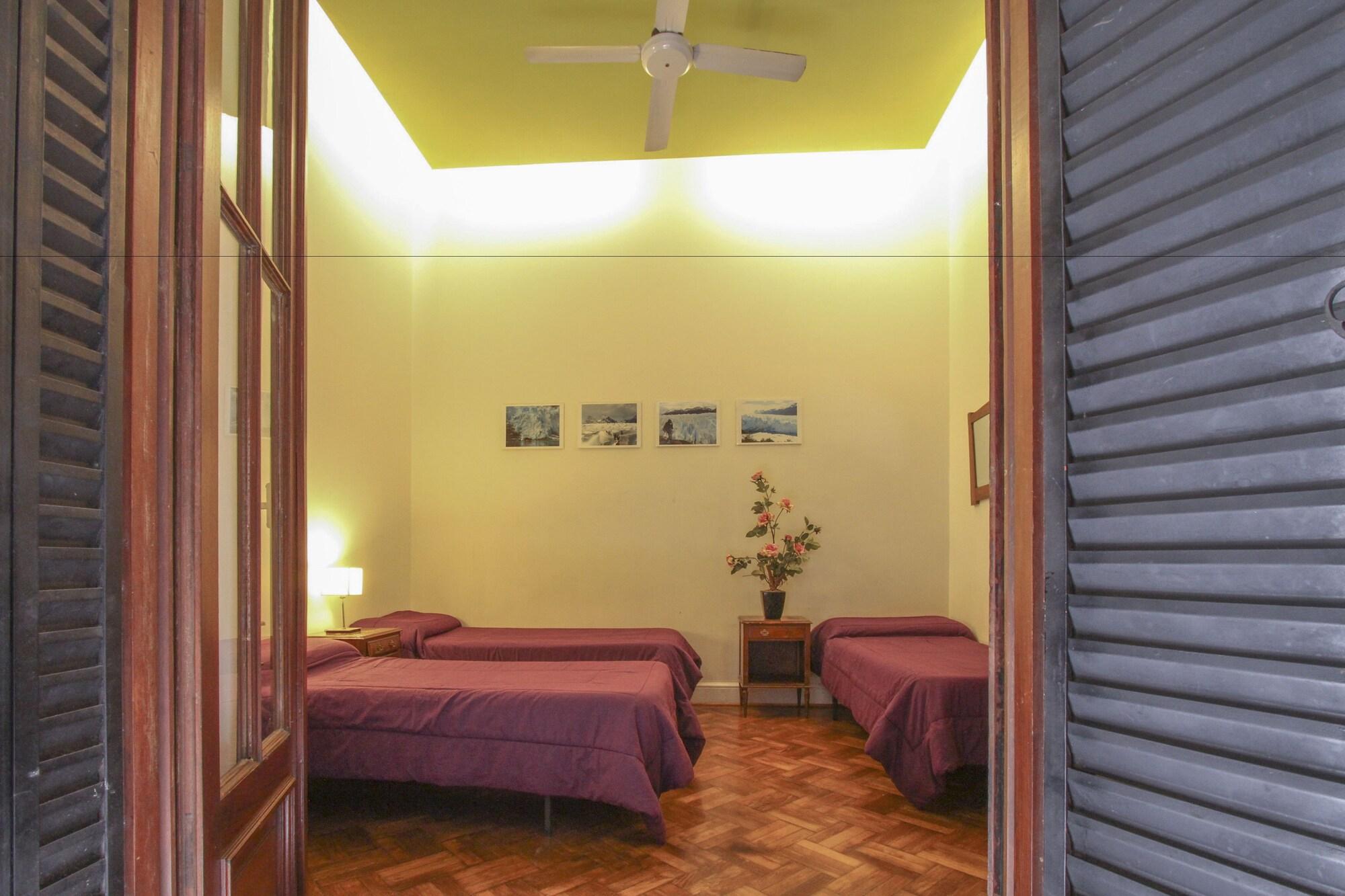 Milhouse Hostel Hipo Buenos Aires Exterior foto
